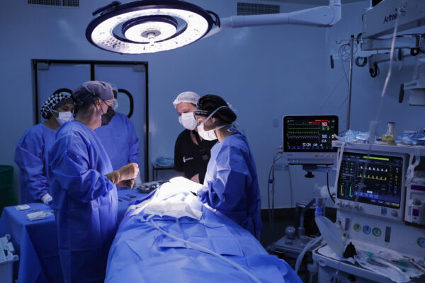 Saúde abre editais para contratação de anestesias e cirurgias oftalmológicas