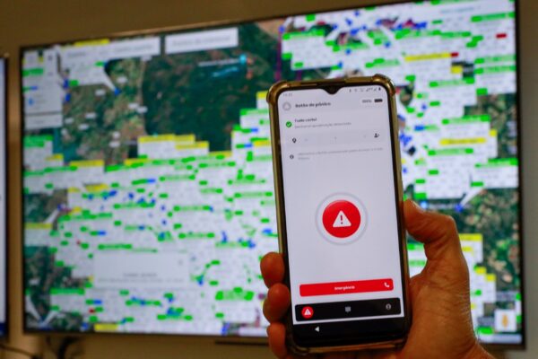 Campanha Agosto Lilás reforça importância da denúncia na prevenção à violência doméstica