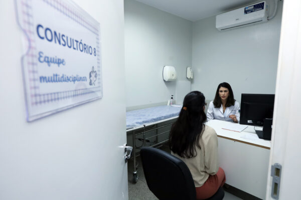 Campanha Setembro em Flor atenta para a prevenção de cânceres ginecológicos