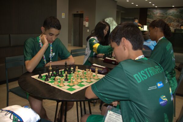 Handebol masculino do CED Incra 08 estreia com vitória nos JEBs 2025
